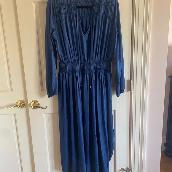 Elie Tahari Deep Blue Long Sleeve Dress - Picture 2 of 15